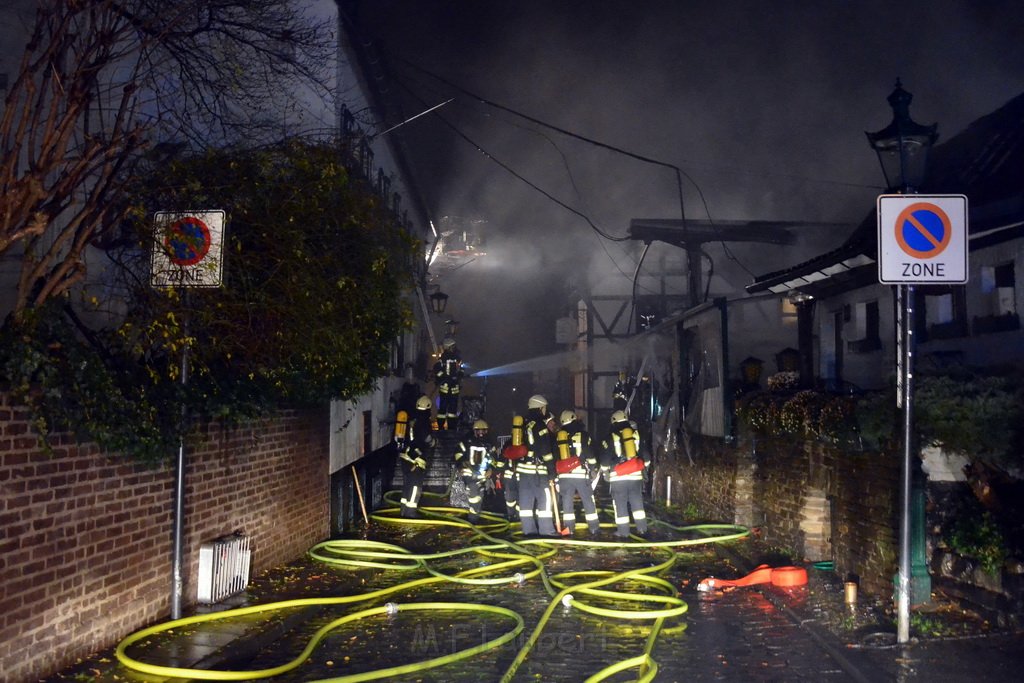 Feuer 3 Zum Treppchen Koeln Rodenkirchen Kirchstr Steinstr P053.JPG - Miklos Laubert